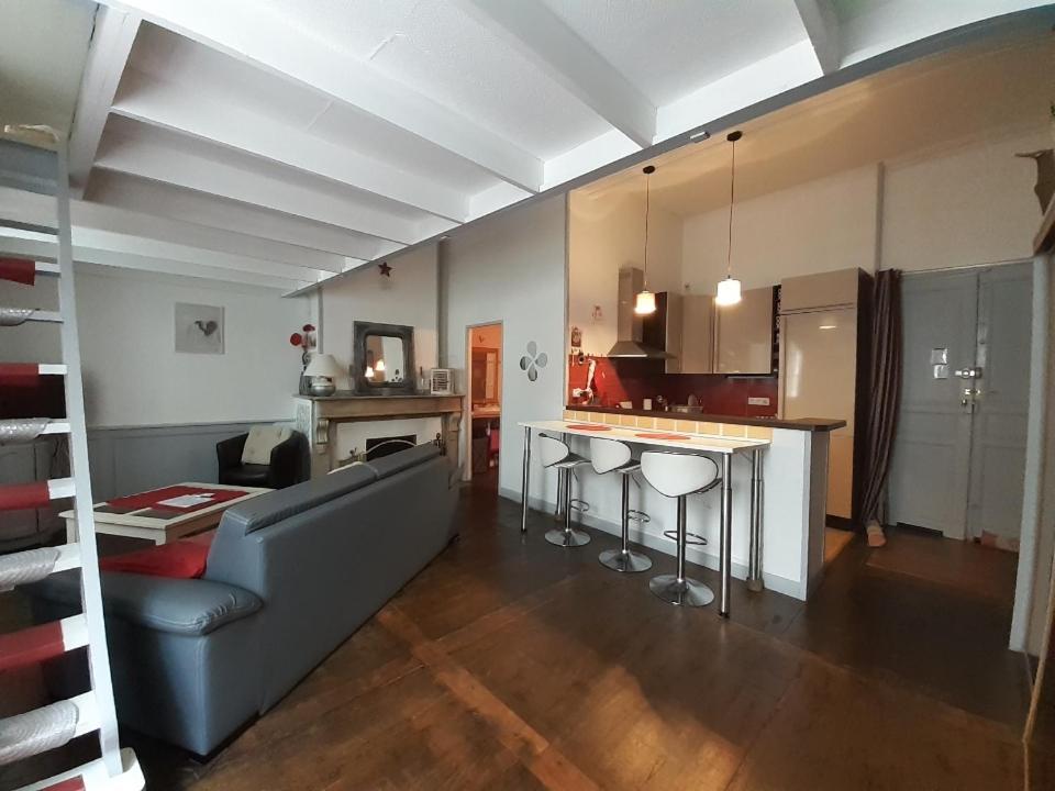 coquet studio en mezzanine Saint-Girons  Esterno foto